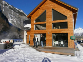 #Lemasdoisans au pied de l'Alpe d'Huez via Bourg d'Oisans L'Etoile des Glaciers